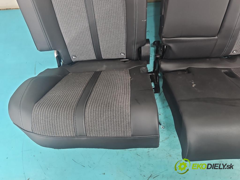 Peugeot 3008 II 2016-2023 1.5 hdi 131 HP automatic 96 kW 1499 cm3 5- Pohovka: zadné  (Sedadlo)
