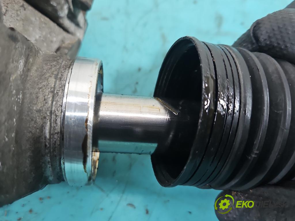 Opel Astra IV 2009-2015 1.7 cdti 125 HP manual 92 kW 1686 cm3 5- Ozubené kolo: volant P13363853