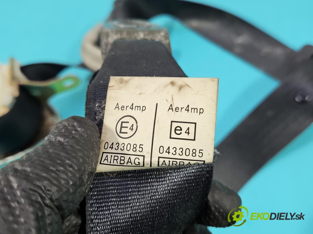 Toyota Corolla Verso II 2004-2009 1.8 vvti 129 HP manual 95 kW 1794 cm3 5- pas bezpečnosť: predné ľavý 7P2140-P