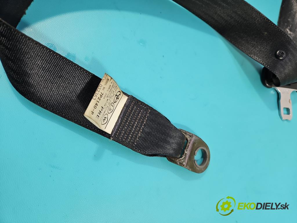 Toyota Corolla Verso II 2004-2009 1.8 vvti 129 HP manual 95 kW 1794 cm3 5- pas bezpečnosť: predné ľavý 7P2140-P