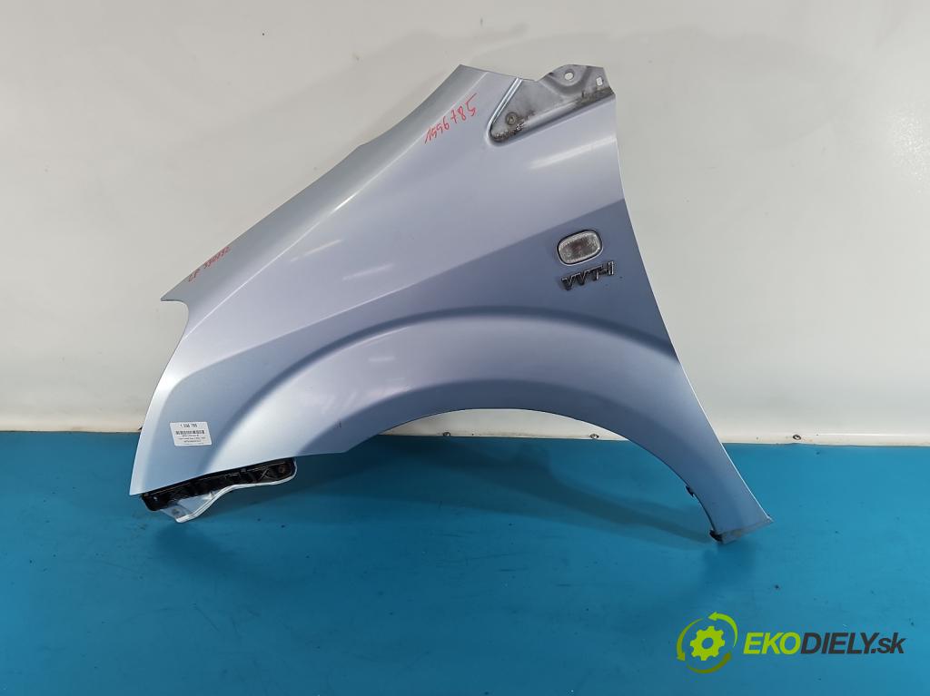 Toyota Corolla Verso II 2004-2009 1.8 vvti 129 hp manual 95 kW 1794 cm3 5- blatnik přední levý  (Levý přední blatník)