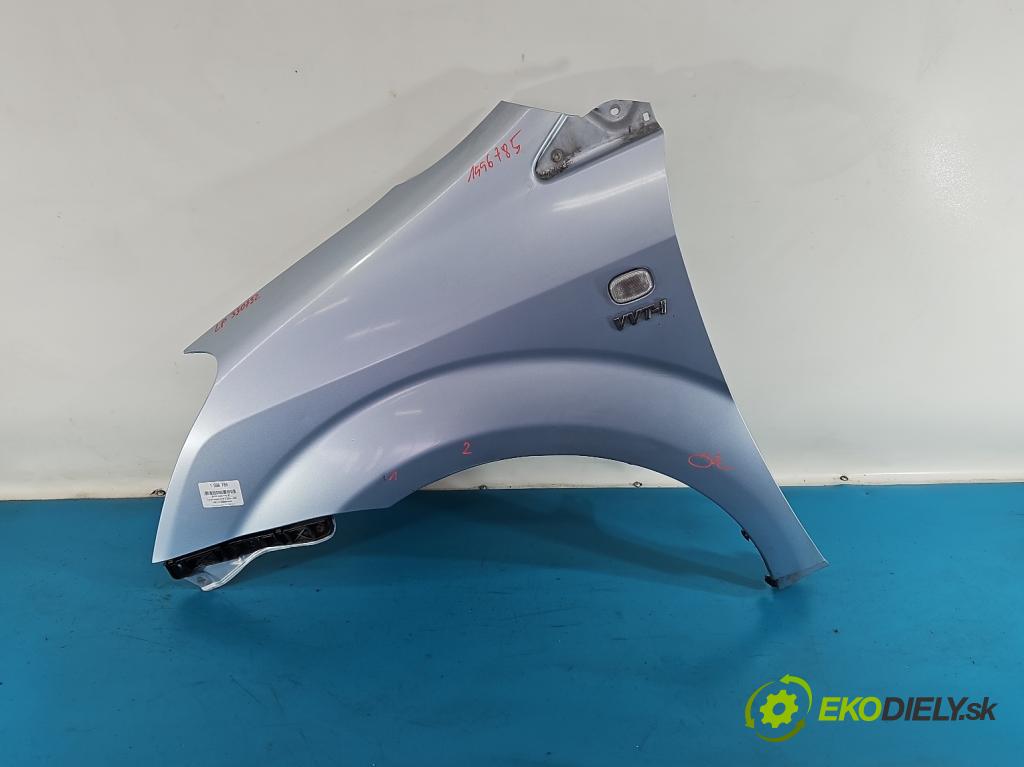 Toyota Corolla Verso II 2004-2009 1.8 vvti 129 hp manual 95 kW 1794 cm3 5- blatnik přední levý  (Levý přední blatník)