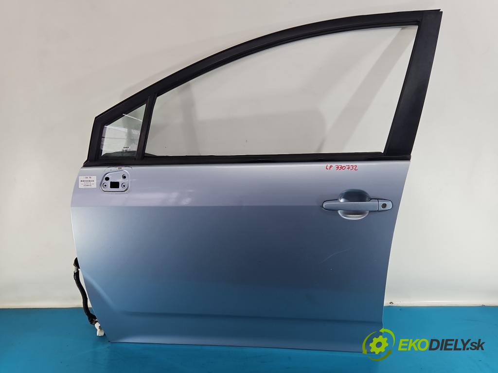 Toyota Corolla Verso II 2004-2009 1.8 vvti 129 hp manual 95 kW 1794 cm3 5- dveře přední levé  (Klika dveří ostatní)