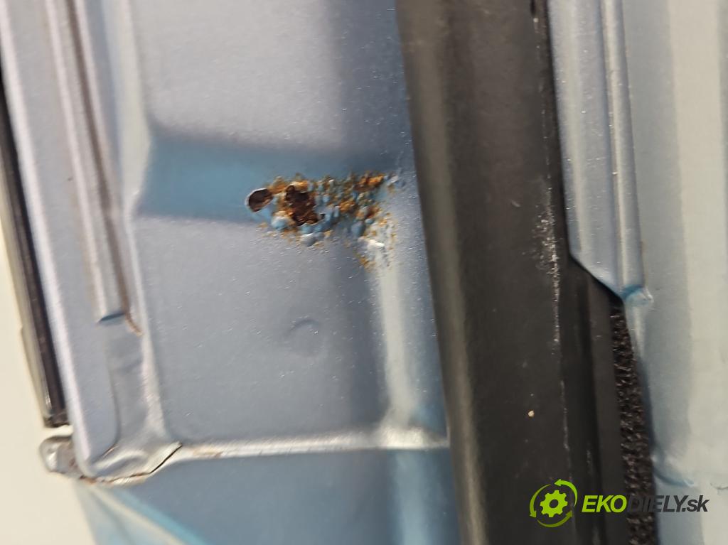 Toyota Corolla Verso II 2004-2009 1.8 vvti 129 hp manual 95 kW 1794 cm3 5- dveře přední levé  (Klika dveří ostatní)