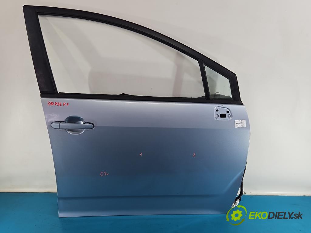 Toyota Corolla Verso II 2004-2009 1.8 vvti 129 HP manual 95 kW 1794 cm3 5- dvere predné pravé  (Kľučka dverí ostatné)