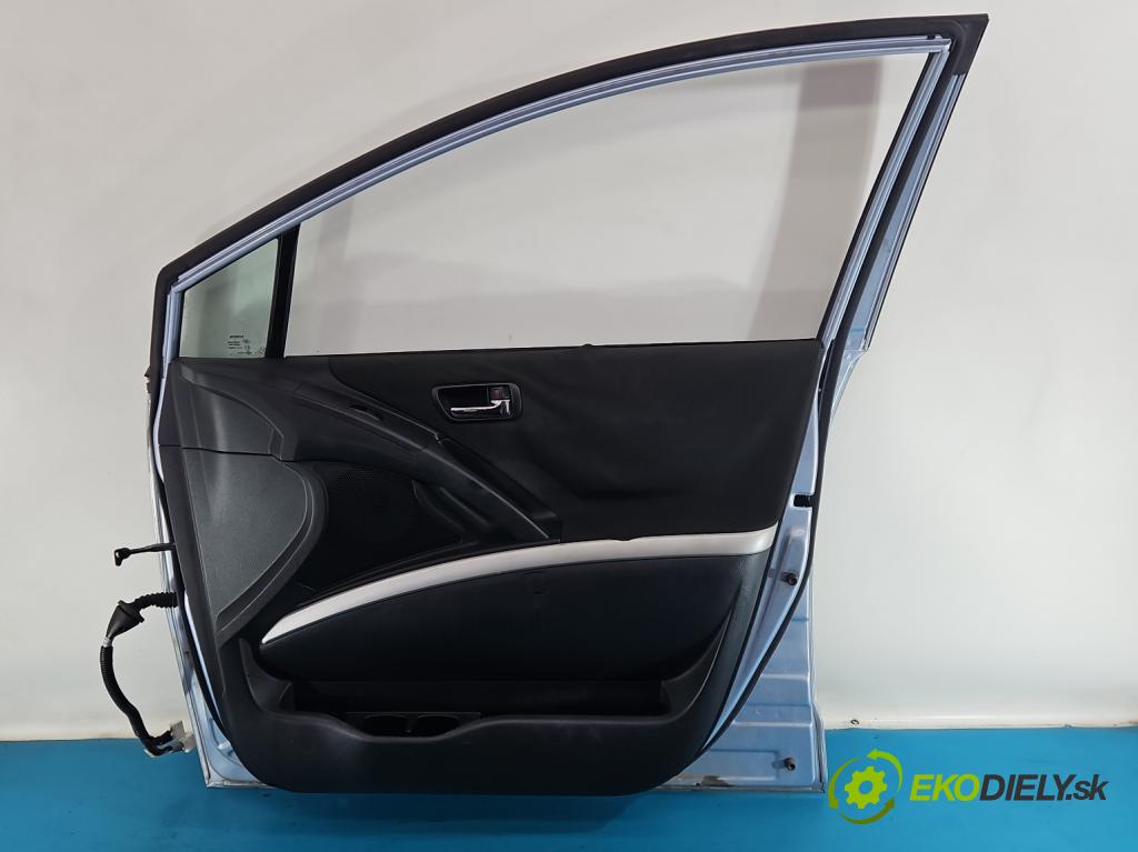 Toyota Corolla Verso II 2004-2009 1.8 vvti 129 HP manual 95 kW 1794 cm3 5- dvere predné pravé  (Kľučka dverí ostatné)