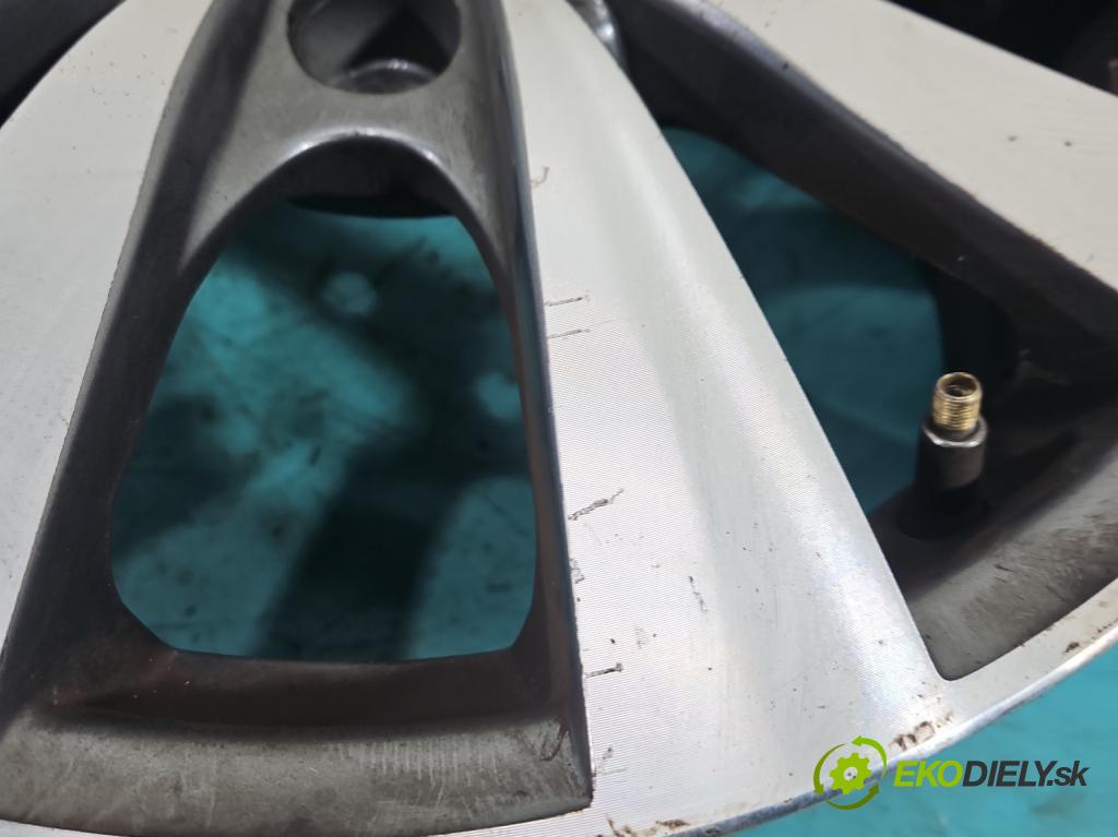 Toyota Corolla Verso II 2004-2009 1.8 vvti 129 hp manual 95 kW 1794 cm3 5- Felga hliník 16" komplet