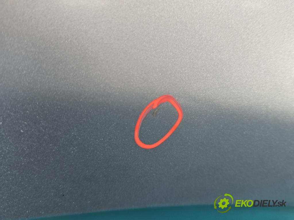 Toyota Corolla Verso II 2004-2009 1.8 vvti 129 hp manual 95 kW 1794 cm3 5- blatnik přední pravý  (Klika dveří ostatní)