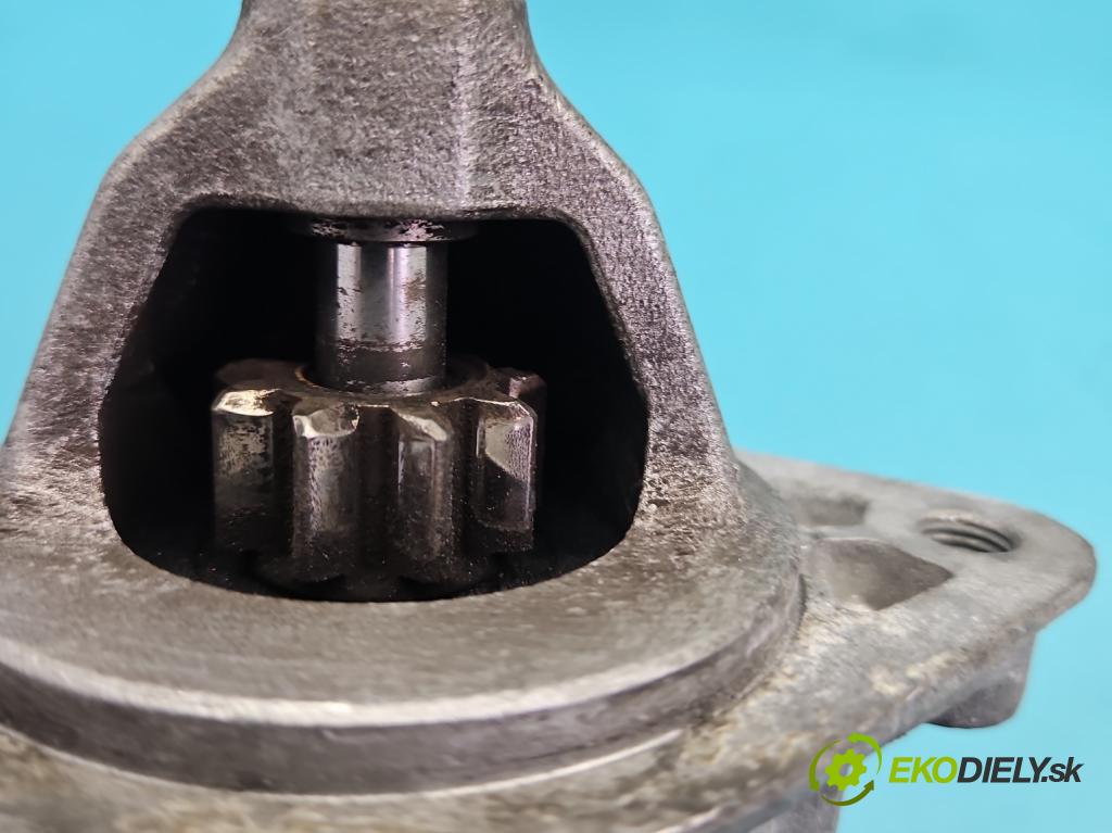 Toyota Corolla Verso II 2004-2009 1.8 vvti 129 HP manual 95 kW 1794 cm3 5- štartér  (Štartér)