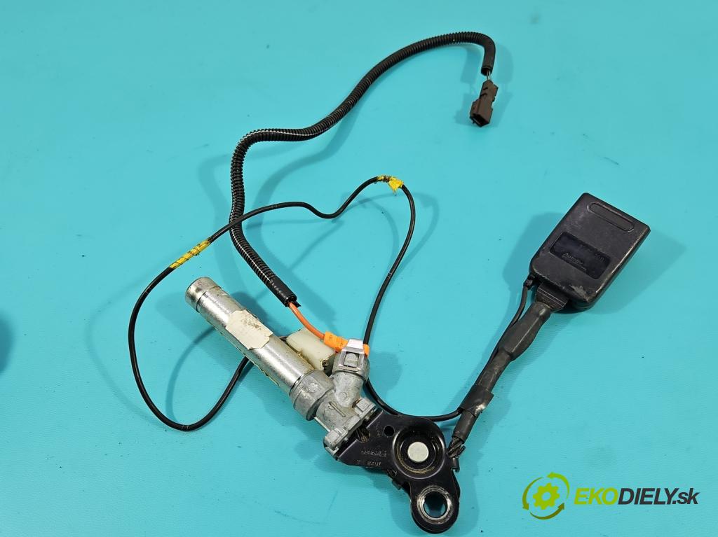 Peugeot Partner I 1996-2008 1.6 hdi 75 HP manual 55.2 kW 1560 cm3 5- pas bezpečnosť: predné ľavý