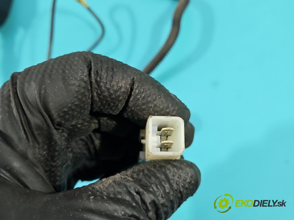 Peugeot Partner I 1996-2008 1.6 hdi 75 HP manual 55.2 kW 1560 cm3 5- pas bezpečnosť: predné ľavý