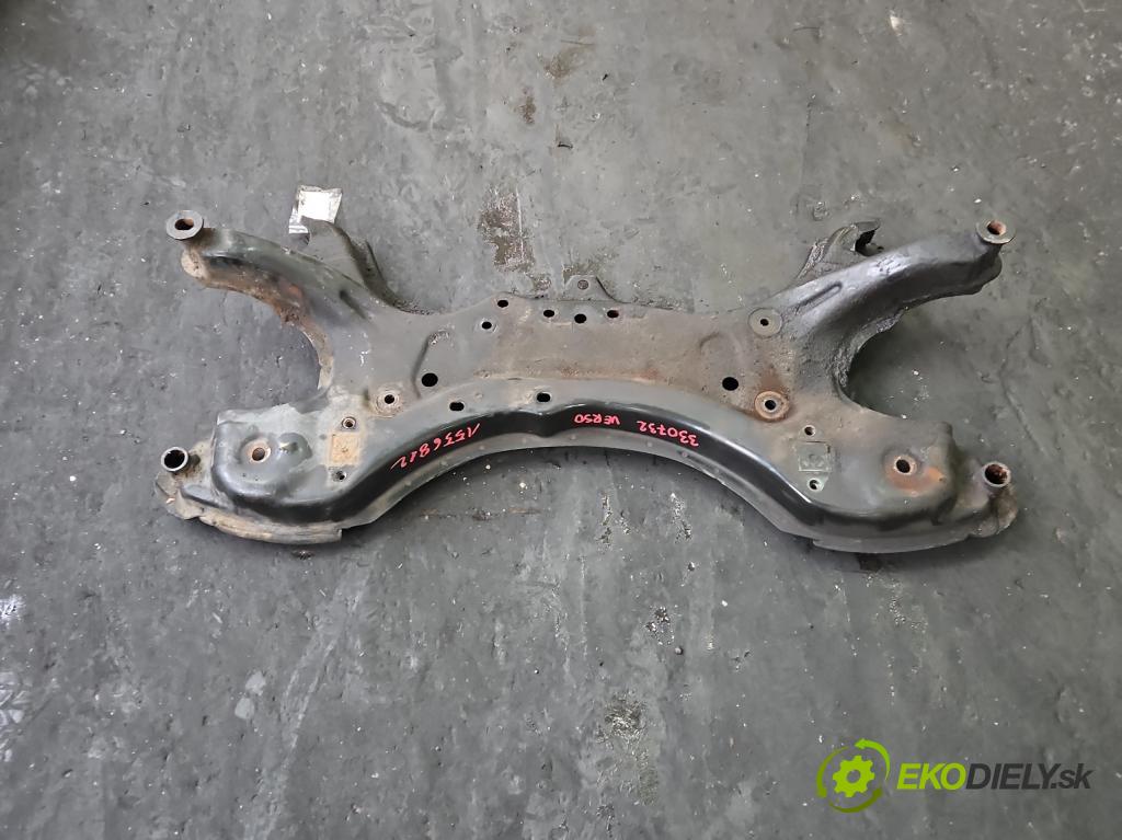 Toyota Corolla Verso II 2004-2009 1.8 vvti 129 hp manual 95 kW 1794 cm3 5- výztuha motoru 