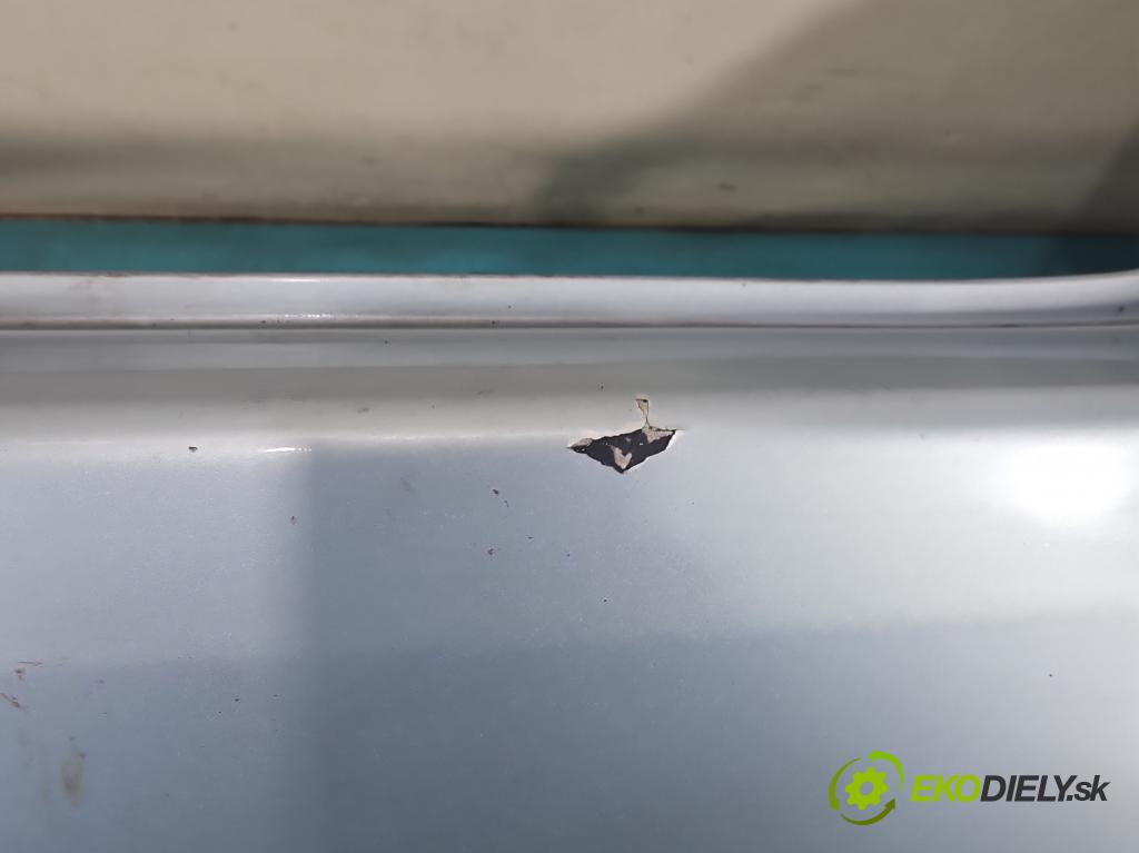 Toyota Corolla Verso II 2004-2009 1.8 vvti 129 hp manual 95 kW 1794 cm3 5- nárazník zadní 52159-0F010 (Klika dveří ostatní)