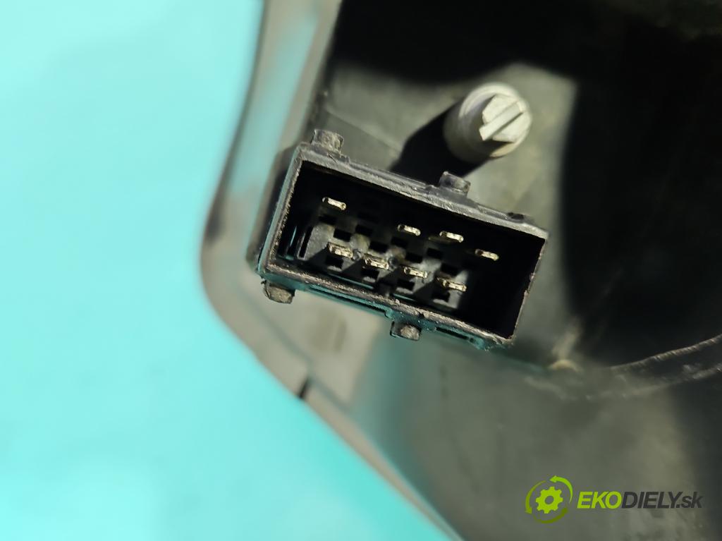 Peugeot Partner I 1996-2008 1.6 hdi 75 HP manual 55.2 kW 1560 cm3 5- Reflektor: ľavý  (Kľučka dverí ostatné)