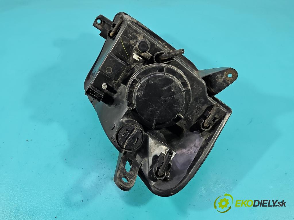 Peugeot Partner I 1996-2008 1.6 hdi 75 HP manual 55.2 kW 1560 cm3 5- Reflektor: ľavý  (Kľučka dverí ostatné)