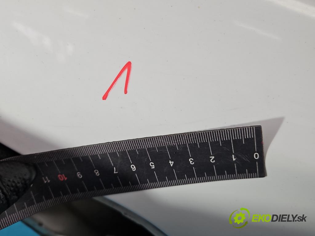 Opel Corsa E 2014-2019 1.3 cdti 75 HP manual 55 kW 1248 cm3 3- zadna kufor  (Kapota zadná (kufor))