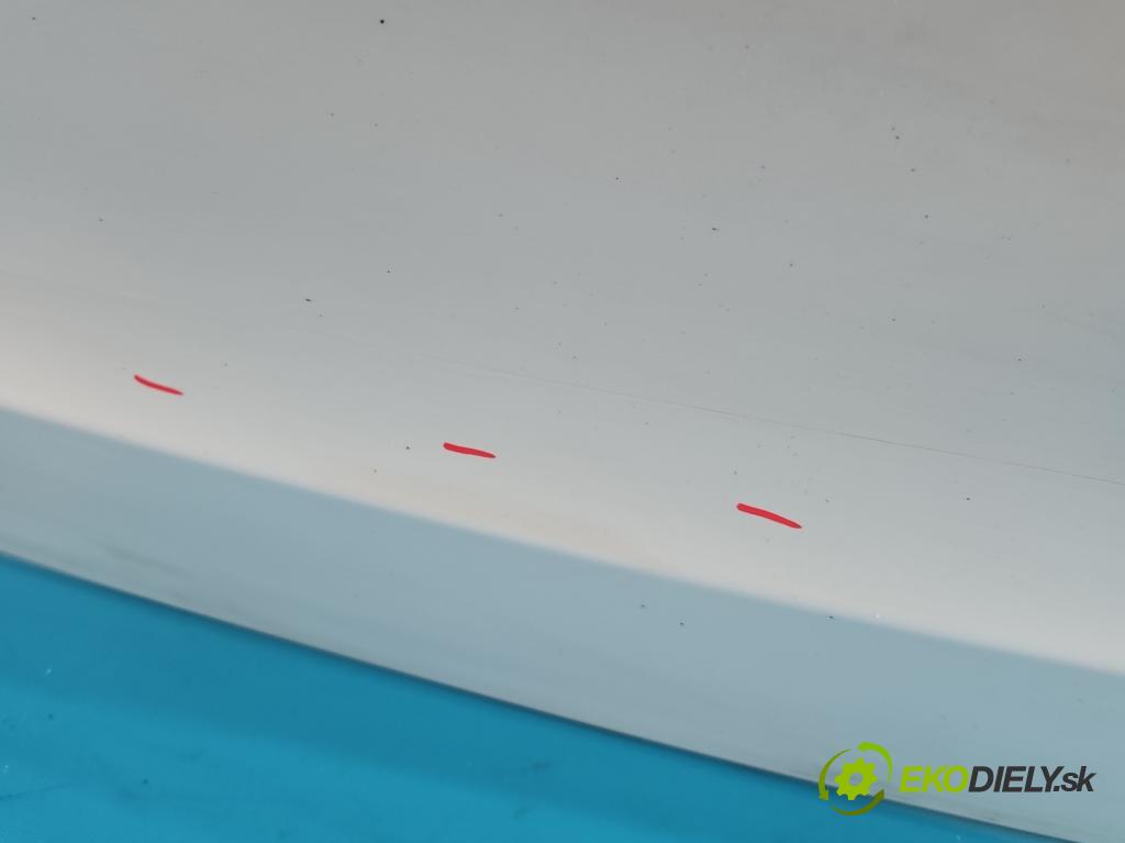 Volvo S90 II 2016- 2.0 T 320KM automatic 235 kW 1969 cm3 4- zadna kufor  (Kapota zadná (kufor))