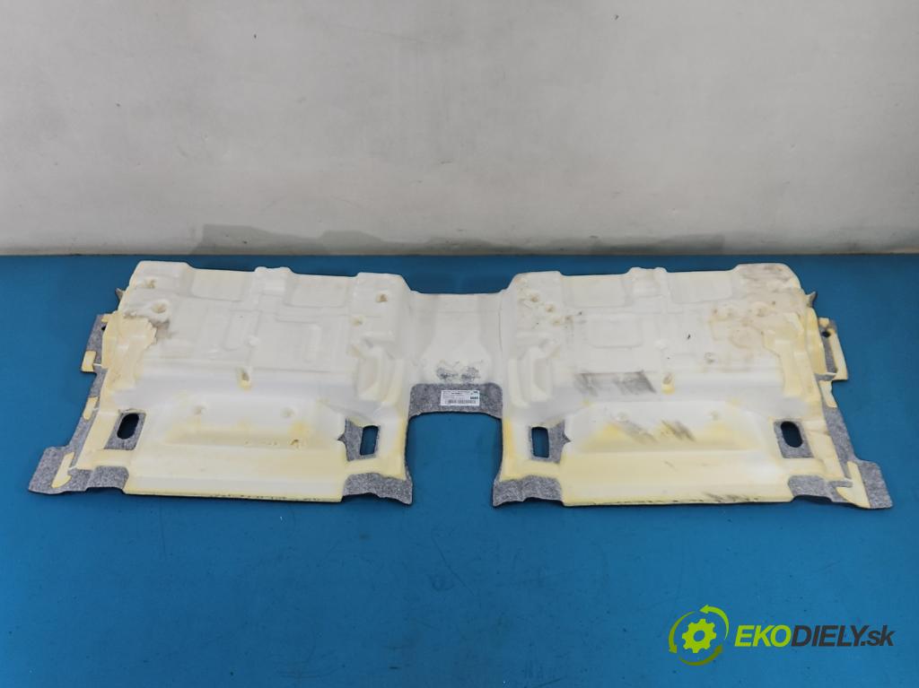 Peugeot 3008 II 2016-2023 1.5 hdi 131 HP automatic 96 kW 1499 cm3 5- koberec do auta ostatné 9810686980