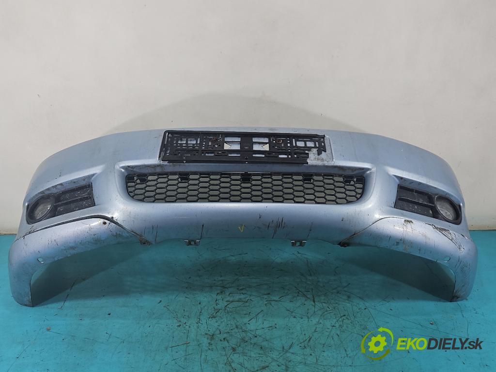 Toyota Corolla Verso II 2004-2009 1.8 vvti 129 HP manual 95 kW 1794 cm3 5- nárazník predné  (Kľučka dverí ostatné)