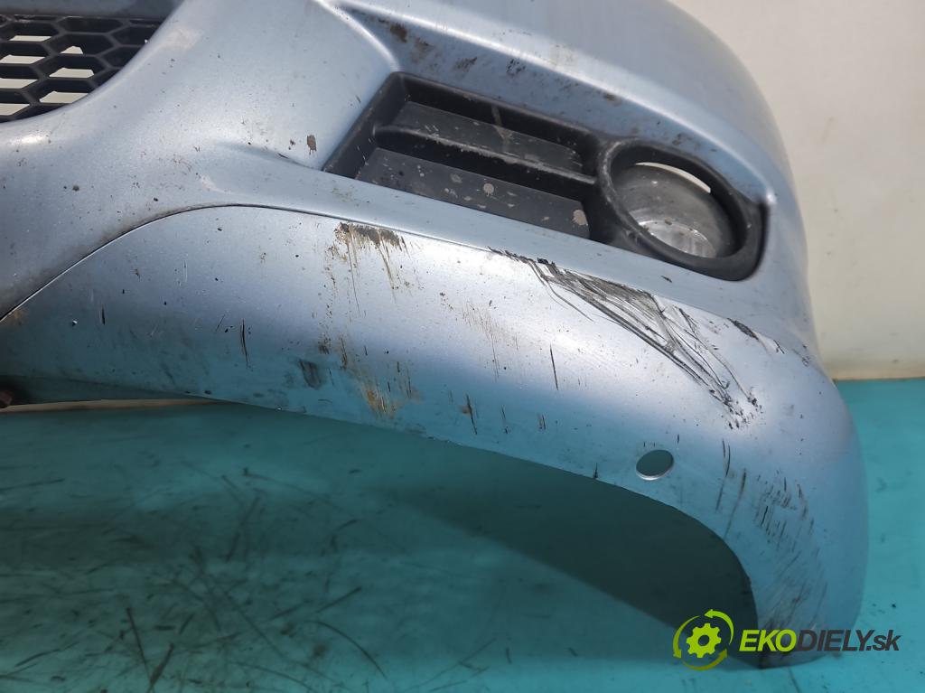 Toyota Corolla Verso II 2004-2009 1.8 vvti 129 HP manual 95 kW 1794 cm3 5- nárazník predné  (Kľučka dverí ostatné)