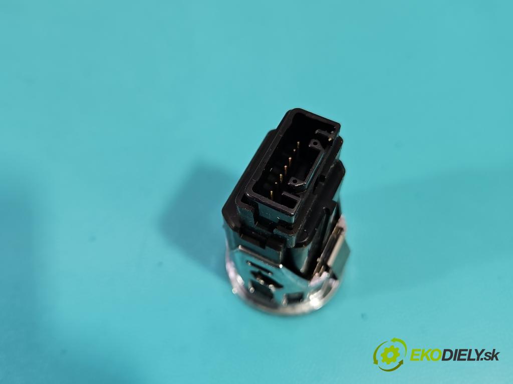 Toyota Corolla Verso II 2004-2009 1.8 vvti 129 HP manual 95 kW 1794 cm3 5- riadiaca jednotka motora 89661-0F030