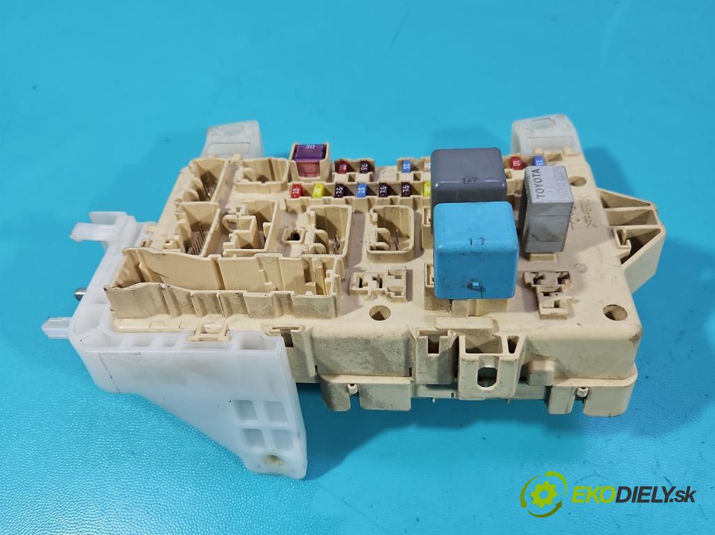 Toyota Corolla Verso II 2004-2009 1.8 vvti 129 HP manual 95 kW 1794 cm3 5- riadiaca jednotka motora 89661-0F030