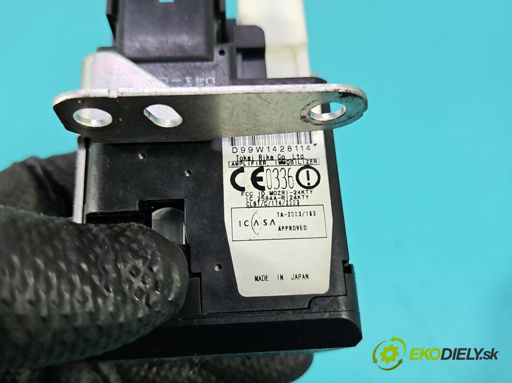 Toyota Corolla Verso II 2004-2009 1.8 vvti 129 HP manual 95 kW 1794 cm3 5- riadiaca jednotka motora 89661-0F030