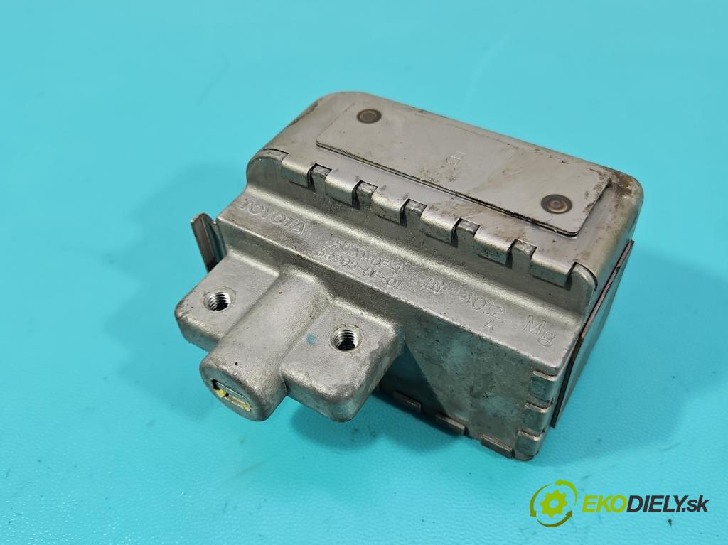 Toyota Corolla Verso II 2004-2009 1.8 vvti 129 HP manual 95 kW 1794 cm3 5- riadiaca jednotka motora 89661-0F030