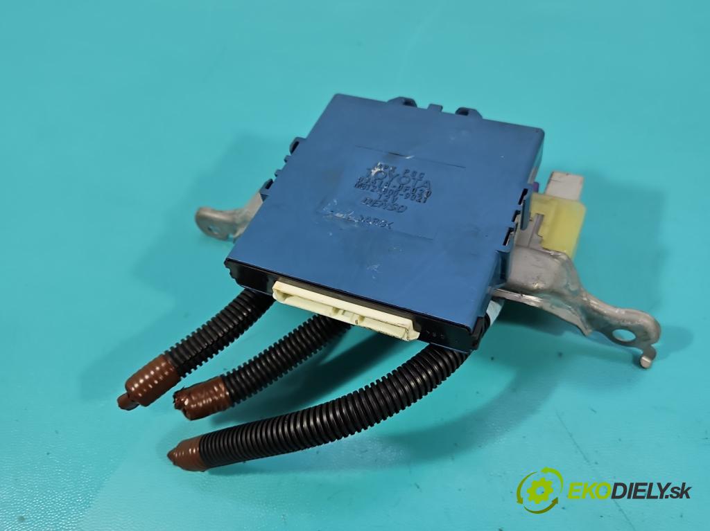 Toyota Corolla Verso II 2004-2009 1.8 vvti 129 HP manual 95 kW 1794 cm3 5- riadiaca jednotka motora 89661-0F030