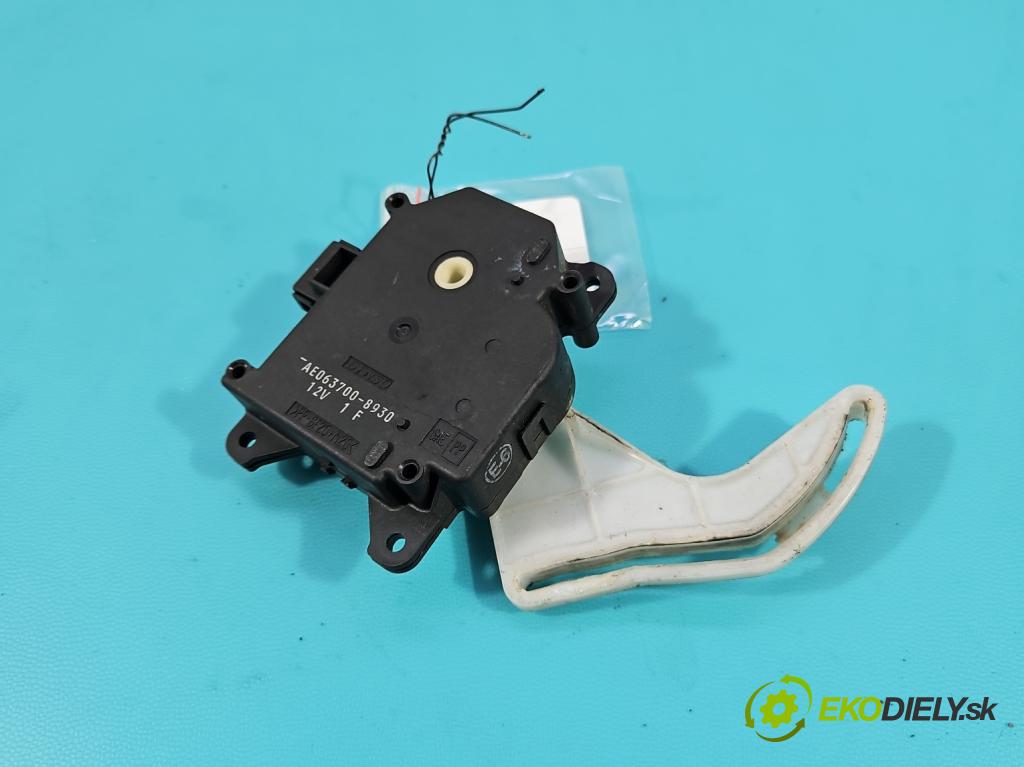 Toyota Corolla Verso II 2004-2009 1.8 vvti 129 hp manual 95 kW 1794 cm3 5- motorek topení AE063700-8930