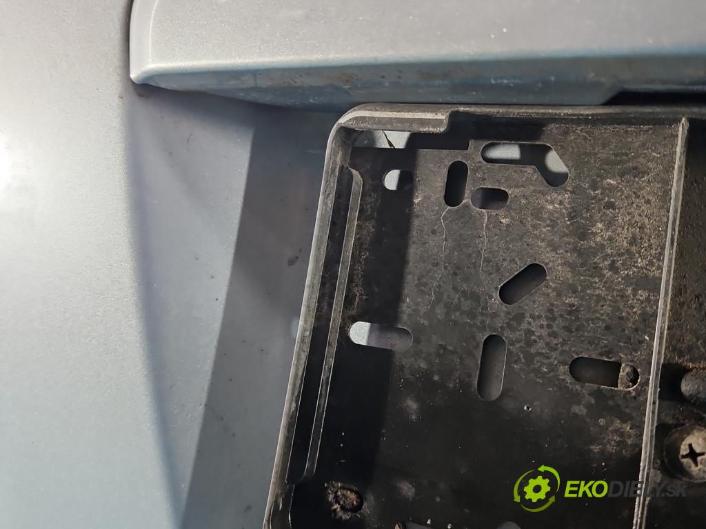 Toyota Corolla Verso II 2004-2009 1.8 vvti 129 HP manual 95 kW 1794 cm3 5- zadna kufor  (Kapota zadná (kufor))