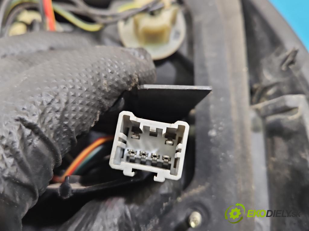 Honda Civic VI 1995-2001 1.4 16V 90 hp manual 66 kW 1396 cm3 5- světlo zadní levé  (Klika dveří ostatní)