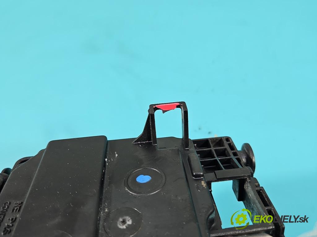 Citroen C4 I 2004-2011 1.6 hdi 90 hp manual 66 kW 1560 cm3 5- řídící jednotka 9657718780