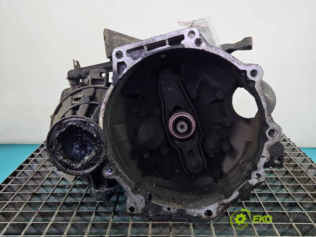 Vw Touran I 2003-2015 1.9 tdi 105 HP manual 77 kW 1896 cm3 5- prevodovka stupeň,rýchlosť manual GQN