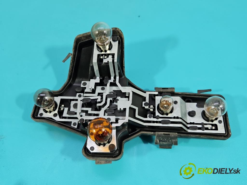 Vw Touran I 2003-2015 1.9 tdi 105 hp manual 77 kW 1896 cm3 5- světlo zadní levé 1T0945095C (Klika dveří ostatní)