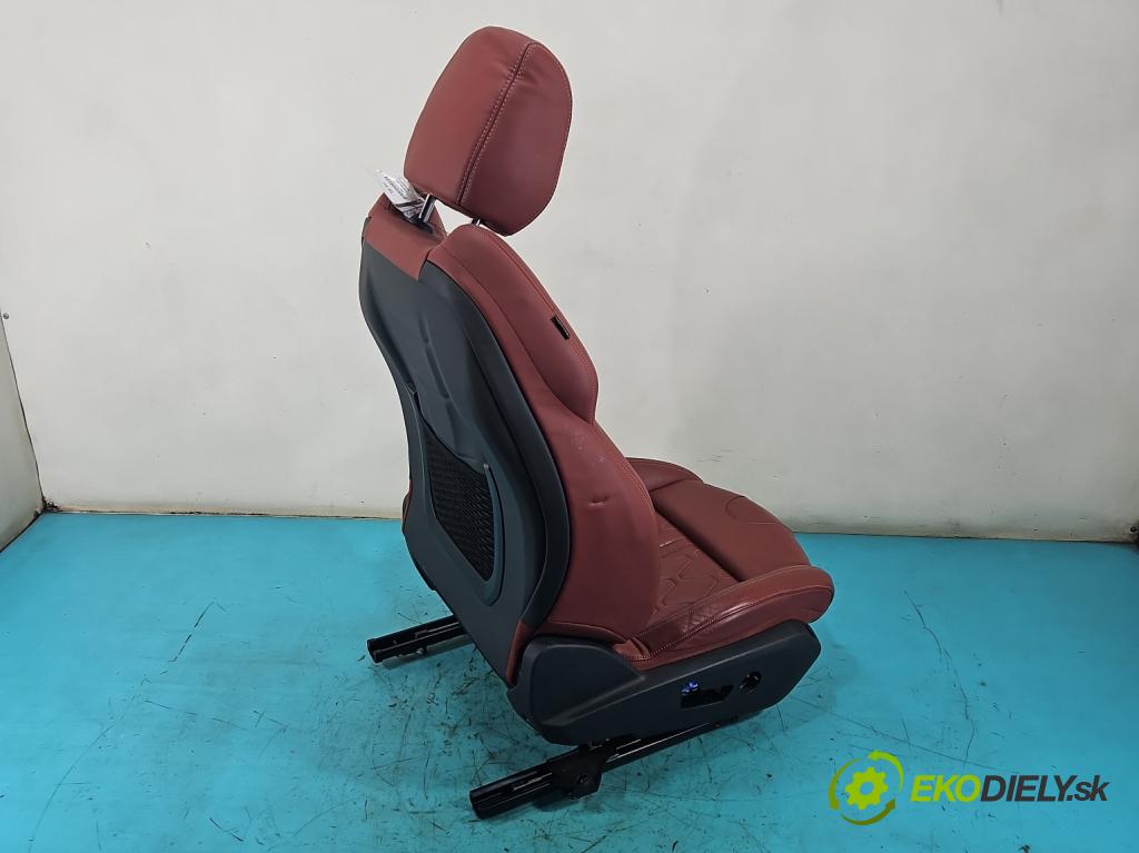 Peugeot 508 II 2018- 1.6 224hp automatic 165 kW 1598 cm3 5- sedačke: komplet