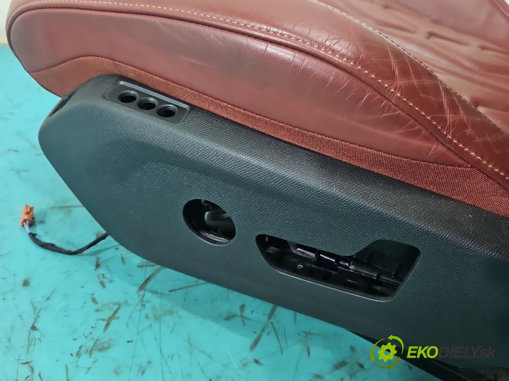 Peugeot 508 II 2018- 1.6 224hp automatic 165 kW 1598 cm3 5- sedačke: komplet