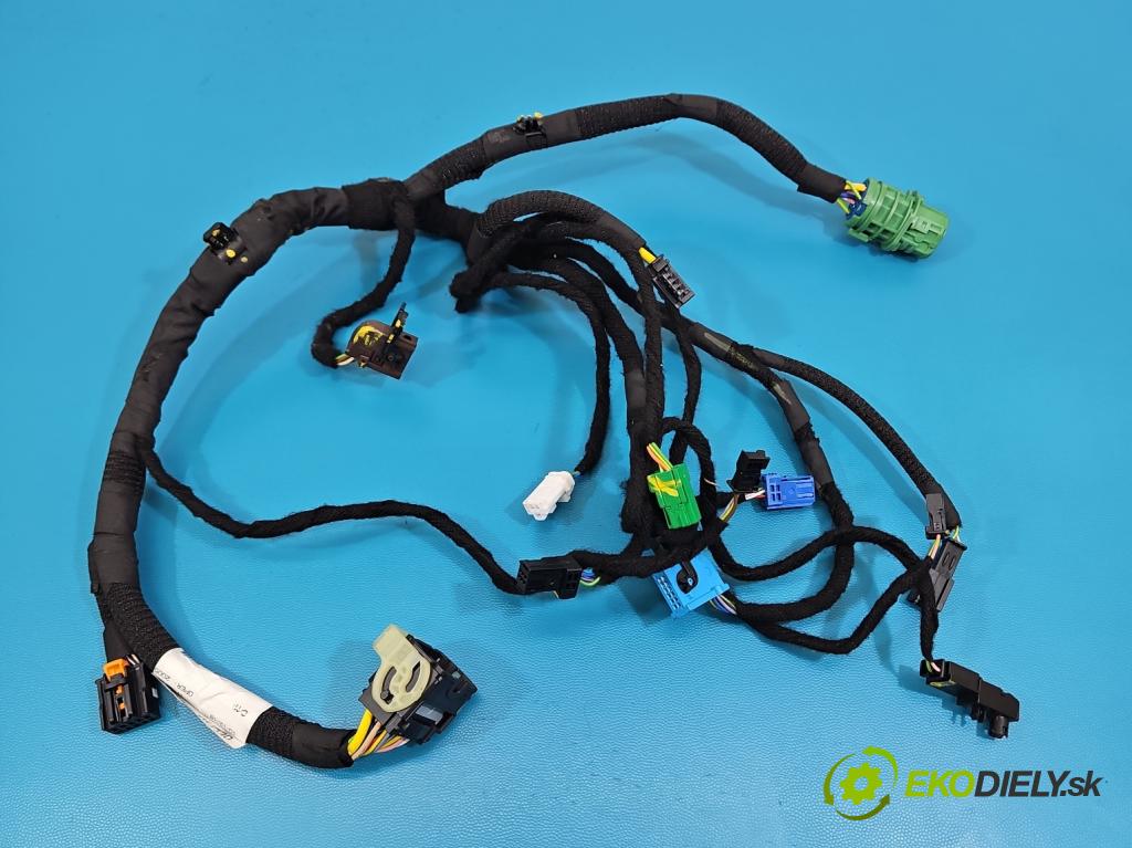 Peugeot 508 II 2018- 1.6 224hp automatic 165 kW 1598 cm3 5- Zväzok: dosky: prístrojová doska: 9828964880