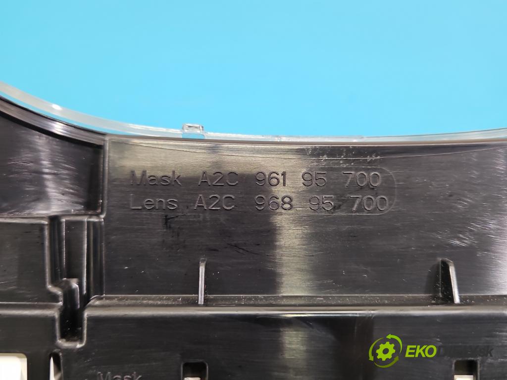 Fiat Tipo II 2015- 1.4 16V 95 hp manual 70 kW 1368 cm3 4- Přístrojová deska 00520510040 (Přístrojová deska)