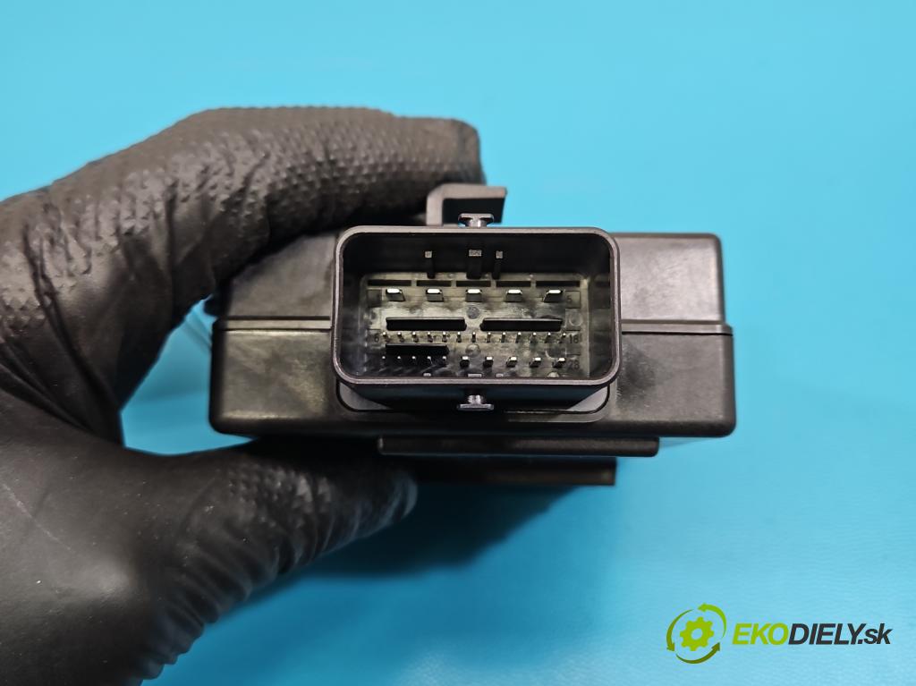 Peugeot 508 II 2018- 1.6 224hp automatic 165 kW 1598 cm3 5- riadiaca jednotka ostatné 9811518380