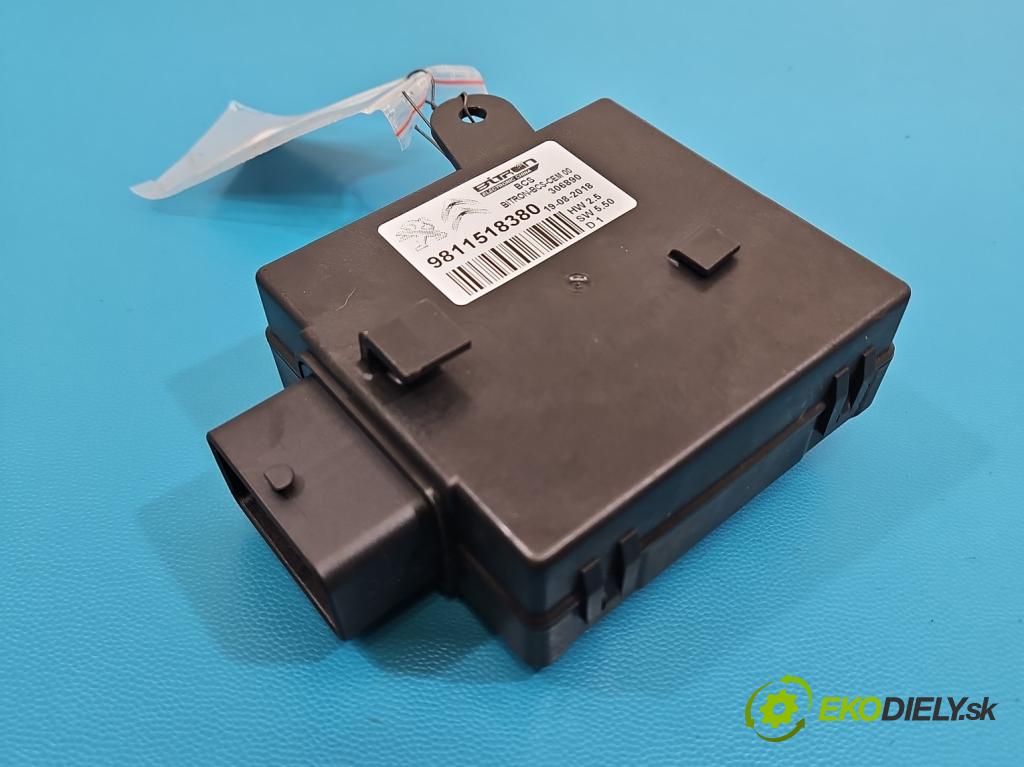 Peugeot 508 II 2018- 1.6 224 hp automatic 165 kW 1598 cm3 5- řídící jednotka 9811518380