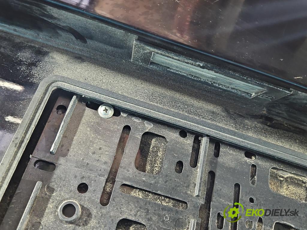 Fiat Tipo II 2015- 1.4 16V 95 HP manual 70 kW 1368 cm3 4- zadna kufor  (Kapota zadná (kufor))