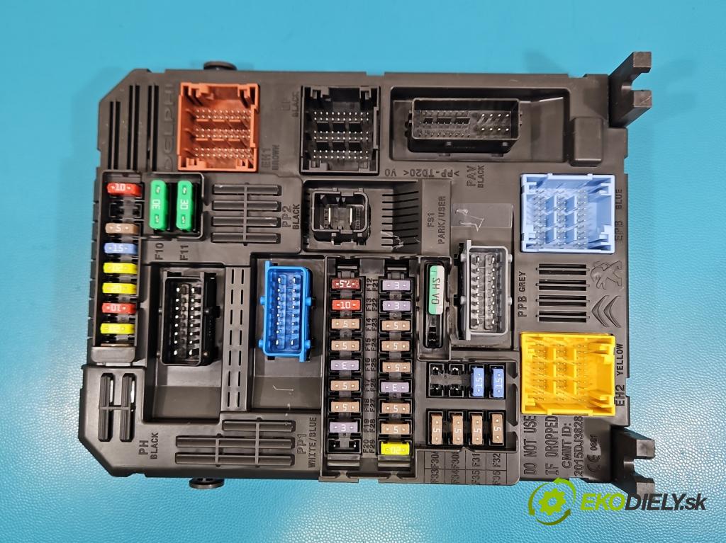 Peugeot 508 II 2018- 1.6 224hp automatic 165 kW 1598 cm3 5- riadiaca jednotka motora 0261S21779