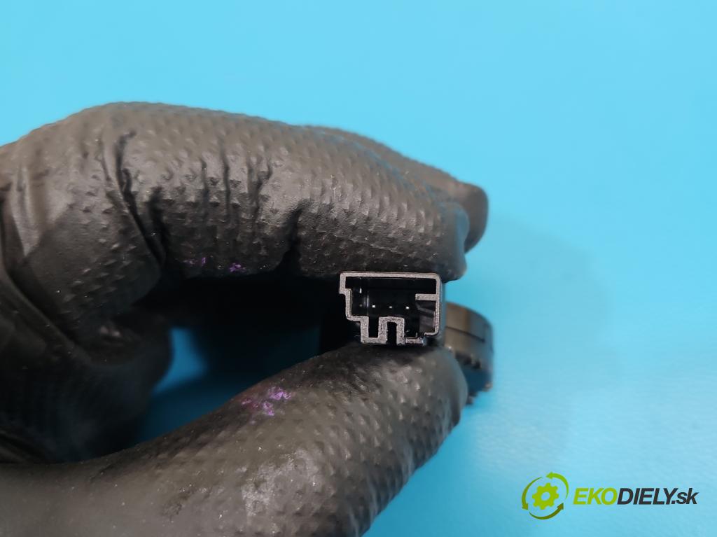 Peugeot 508 II 2018- 1.6 224hp automatic 165 kW 1598 cm3 5- snímač déšť: 9830122280 (Snímač dažďa)