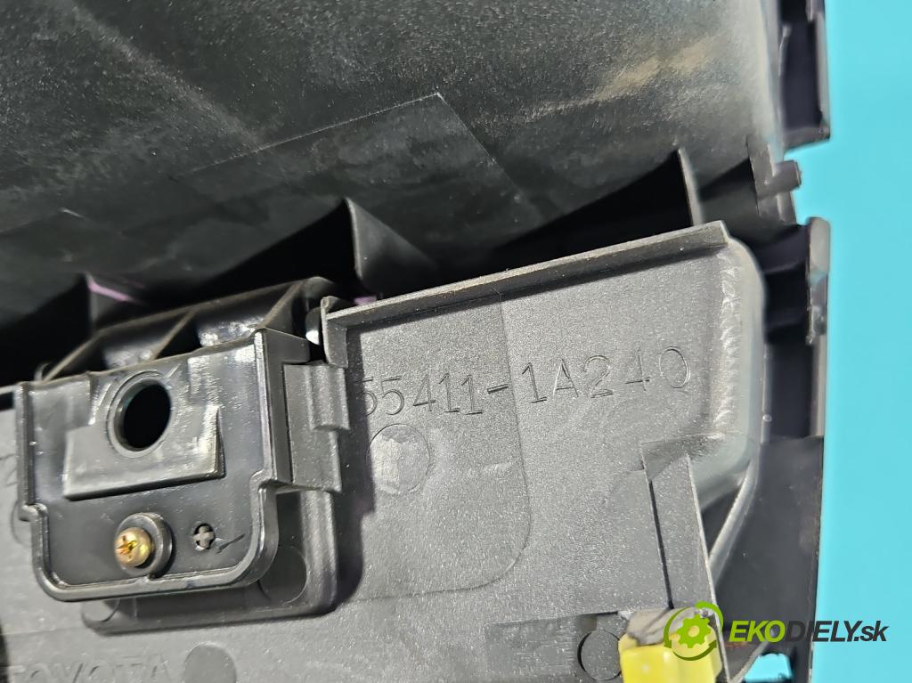 Toyota Corolla E12 2001-2009 1.6 vvti 110 HP manual 81 kW 1598 cm3 5- panel kúrenia 55411-1A240