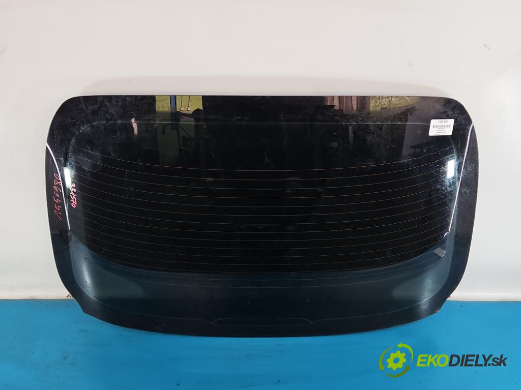 Fiat Tipo II 2015- 1.4 16V 95 HP manual 70 kW 1368 cm3 4- sklo zadná  (Sklo zadné)