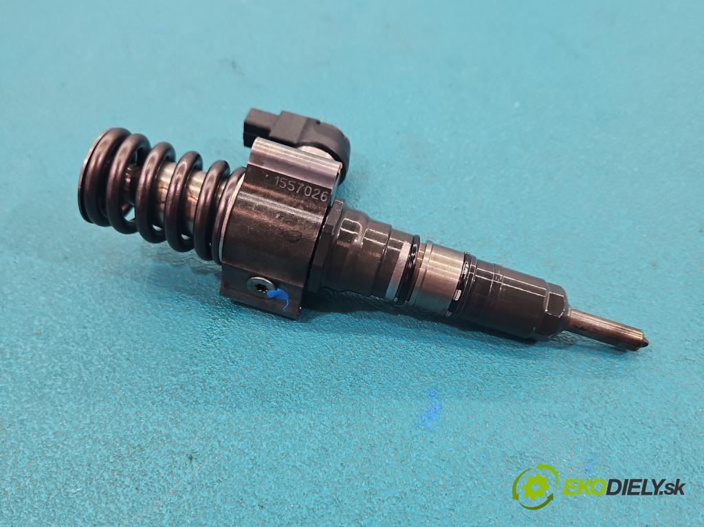 Vw Passat B6 2005-2010 2.0 tdi 170 HP automatic 125 kW 1968 cm3 4- vstrekovacie čerpadlo 03G130073T (Vstrekovač paliva)