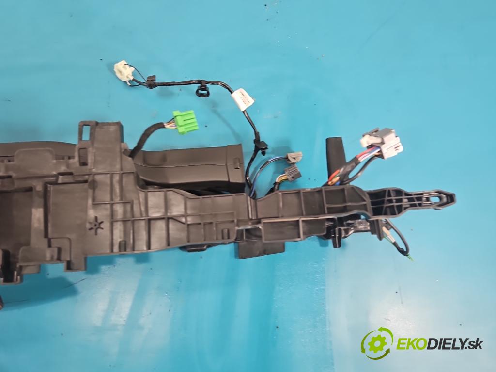 Volvo S90 II 2016- 2.0 T 320KM automatic 235 kW 1969 cm3 4- loketní opěrka 31389613 (Loketní opěrka)