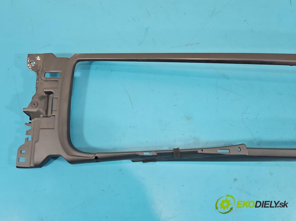 Volvo S90 II 2016- 2.0 T 320KM automatic 235 kW 1969 cm3 4- kryt plast 31377355