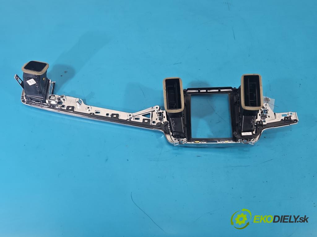 Volvo S90 II 2016- 2.0 T 320KM automatic 235 kW 1969 cm3 4- Mřížka: kúrenia stredová 31403974 (Mriežka kúrenia (fukár))